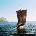 Lofotr med seil yttersia